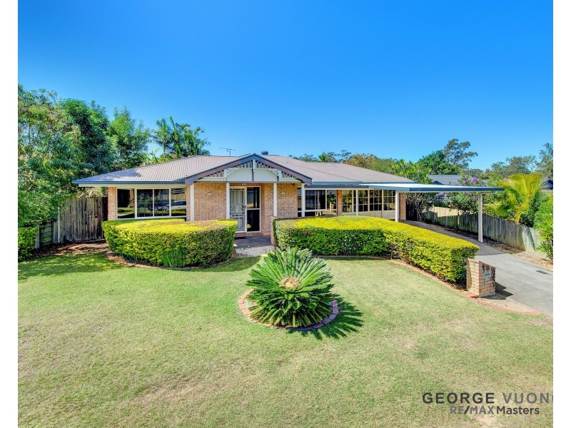 8 Glasshouse Cr, Forest Lake QLD 4078