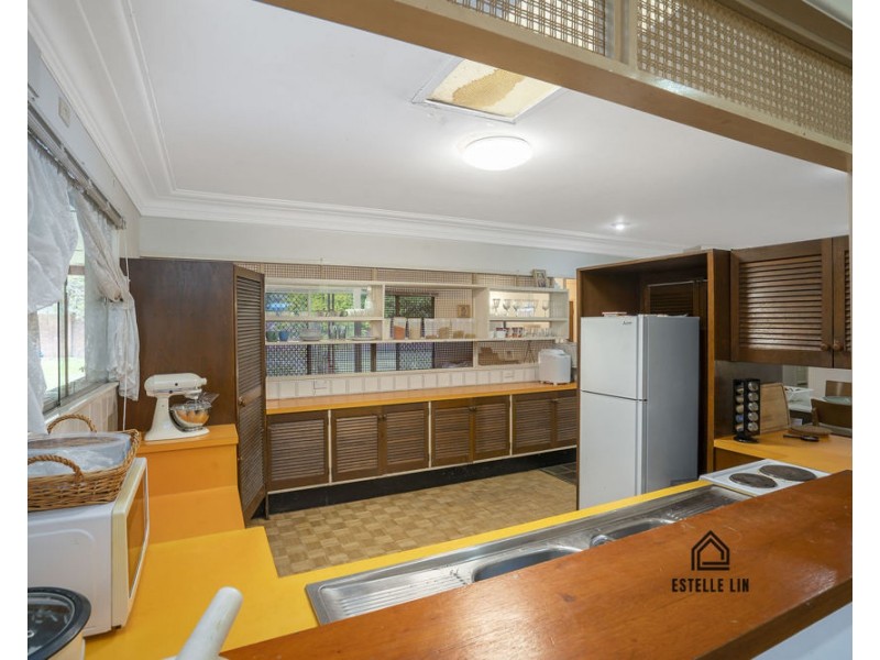 322-326 TROUGHTON RD, Coopers Plains QLD 4108