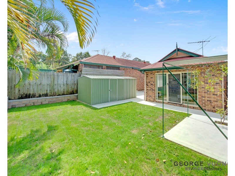 16 Hoop Pl, Forest Lake QLD 4078