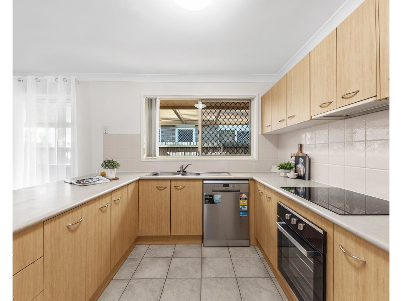 49 Hampstead St, Forest Lake QLD 4078