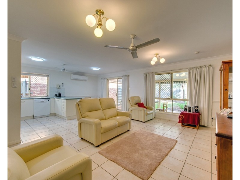 5 Hillbrook Way, Forest Lake QLD 4078