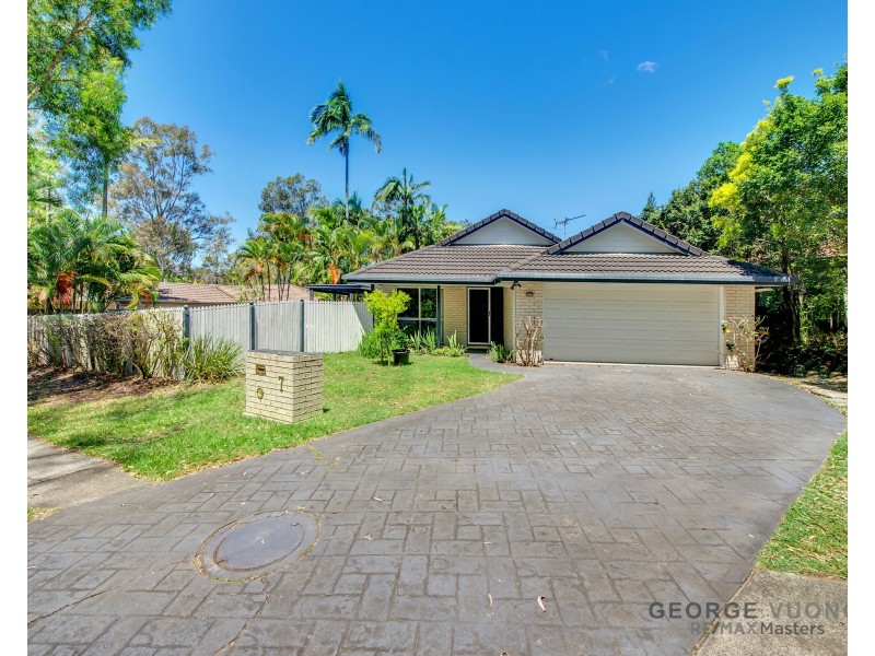 7 Cressbrook St, Forest Lake QLD 4078