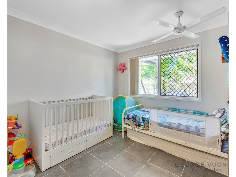 7 Cressbrook St, Forest Lake QLD 4078