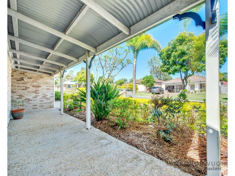 16 Chelsea Pl, Forest Lake QLD 4078