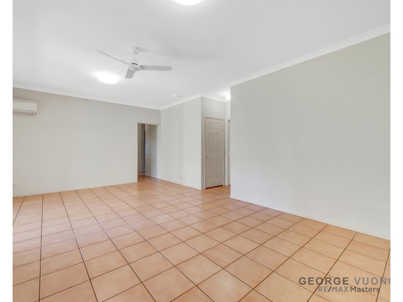 16 Chelsea Pl, Forest Lake QLD 4078