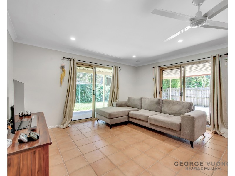 30 Oxley Pl, Forest Lake QLD 4078
