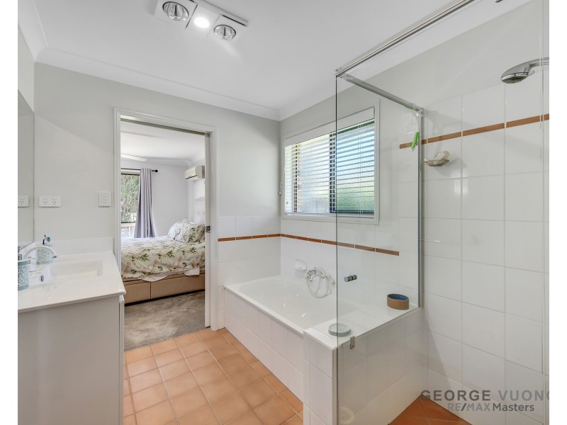 30 Oxley Pl, Forest Lake QLD 4078
