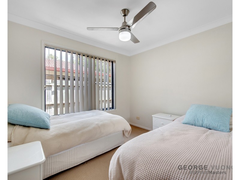 6 Wren Cl, Forest Lake QLD 4078