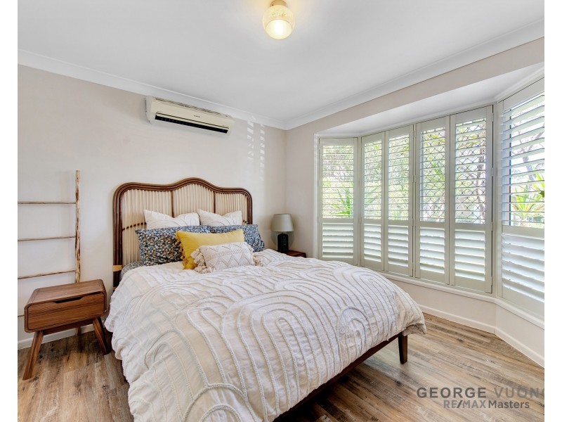 22 Solander Cct, Forest Lake QLD 4078