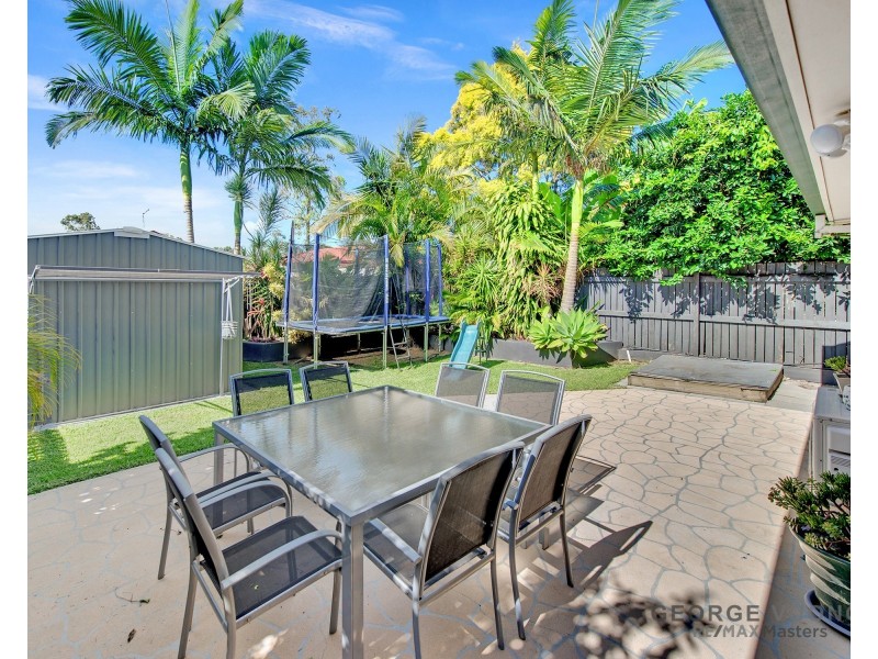 22 Solander Cct, Forest Lake QLD 4078