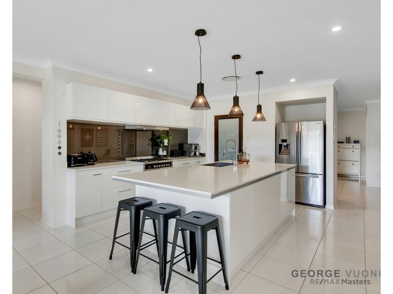 31 Colebrook Cres, Doolandella QLD 4077