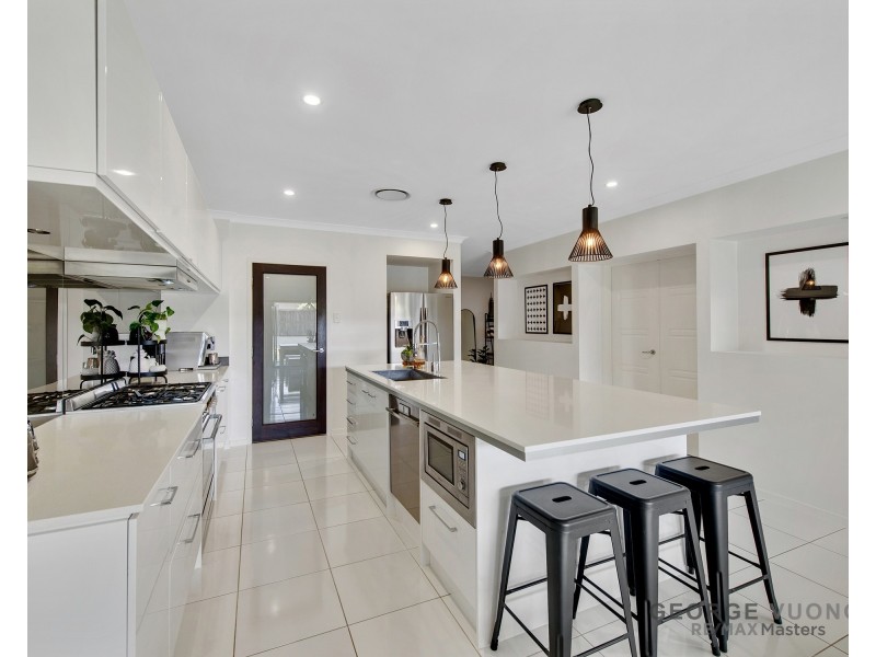 31 Colebrook Cres, Doolandella QLD 4077