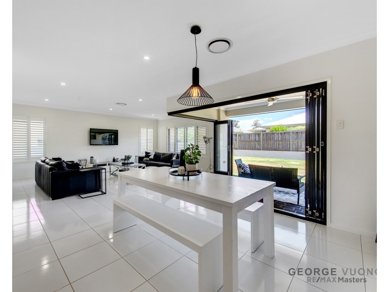 31 Colebrook Cres, Doolandella QLD 4077