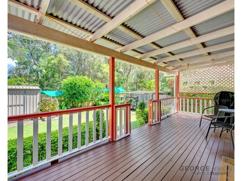 9 Maidenhair Ct, Forest Lake QLD 4078
