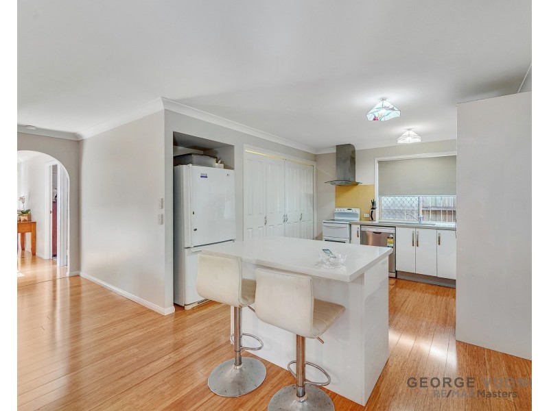 12 Oldbury Pl, Forest Lake QLD 4078