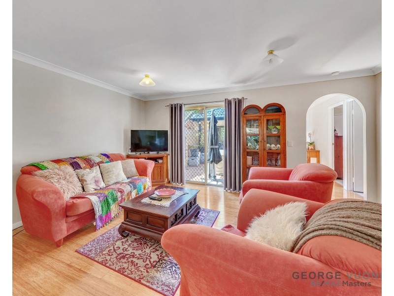 12 Oldbury Pl, Forest Lake QLD 4078