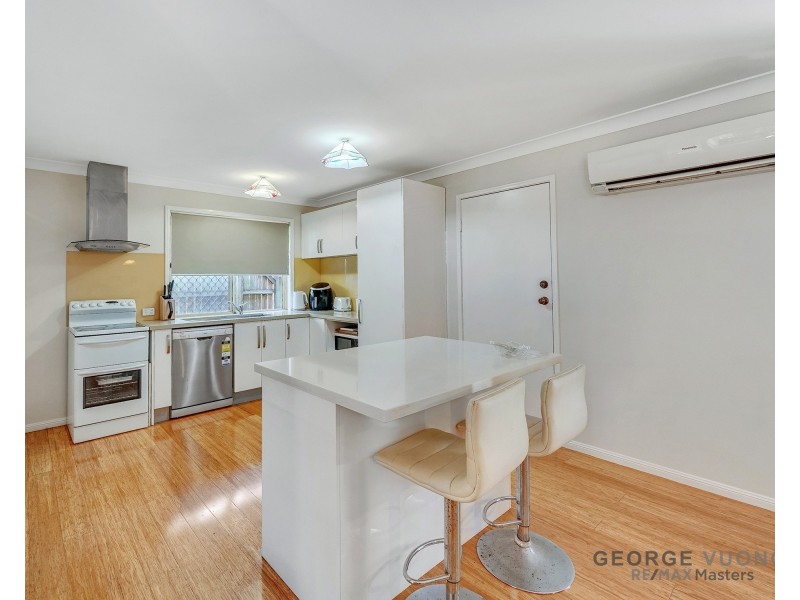 12 Oldbury Pl, Forest Lake QLD 4078