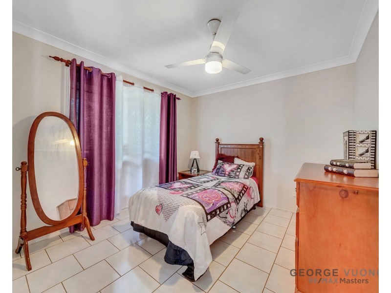 12 Oldbury Pl, Forest Lake QLD 4078