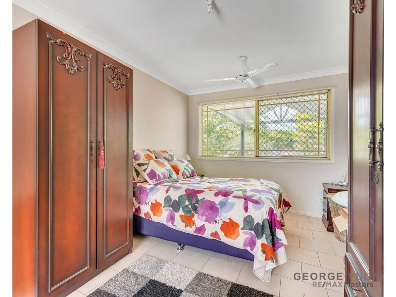 12 Oldbury Pl, Forest Lake QLD 4078