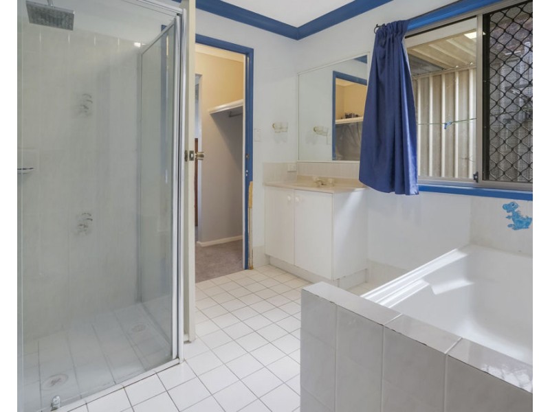 44 Cunningham Dr, Boronia Heights QLD 4124