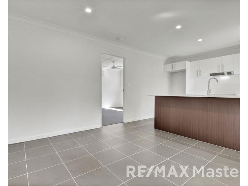 34 Carlos St, Ripley QLD 4306