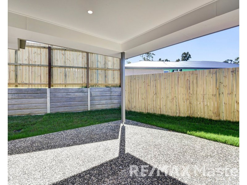34 Carlos St, Ripley QLD 4306