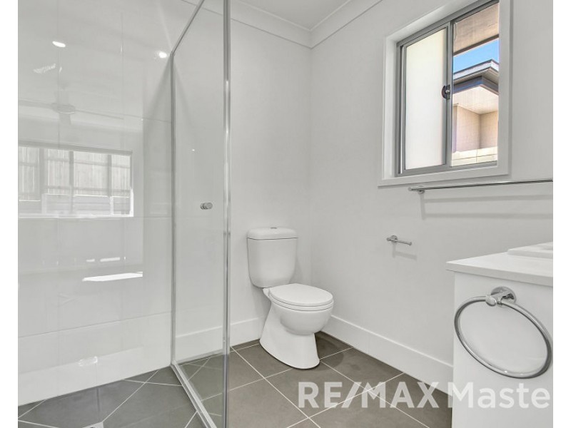 34 Carlos St, Ripley QLD 4306