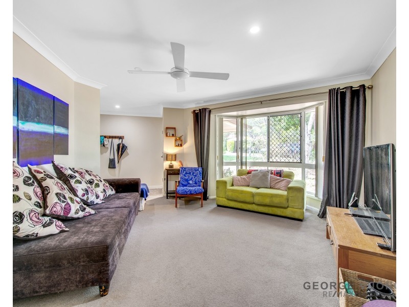 28 Murray Pl, Forest Lake QLD 4078