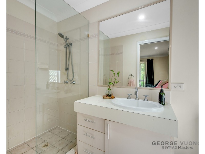 28 Murray Pl, Forest Lake QLD 4078