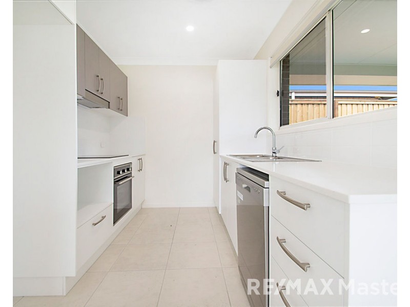 37 Drysdale Cres, Bundamba QLD 4304