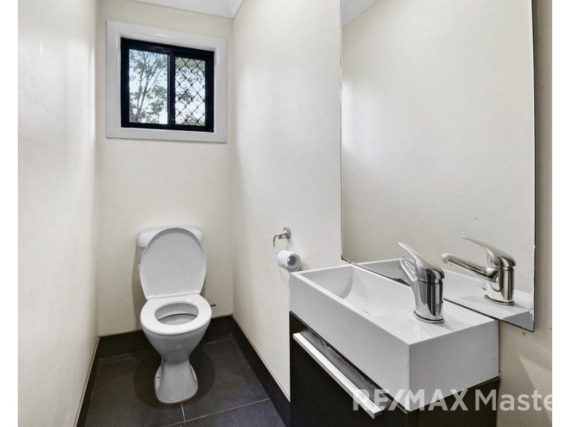 2/760 Logan Reserve Rd, Logan Reserve QLD 4133