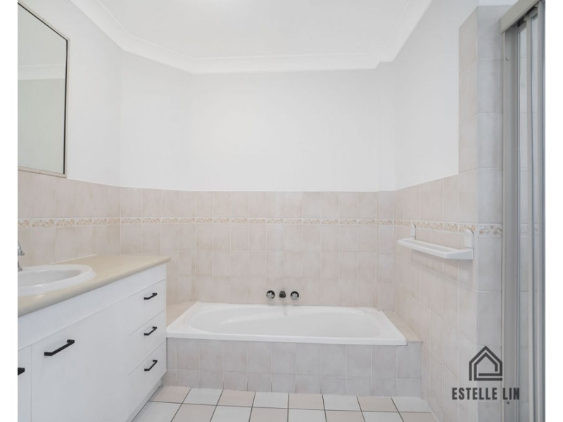 35/1162 CAVENDISH RD, Mount Gravatt East QLD 4122