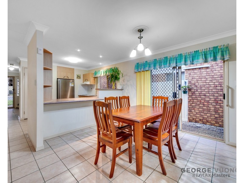 5 Hervey Cl, Forest Lake QLD 4078