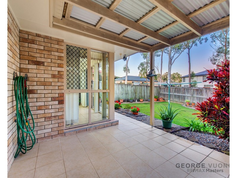 5 Hervey Cl, Forest Lake QLD 4078