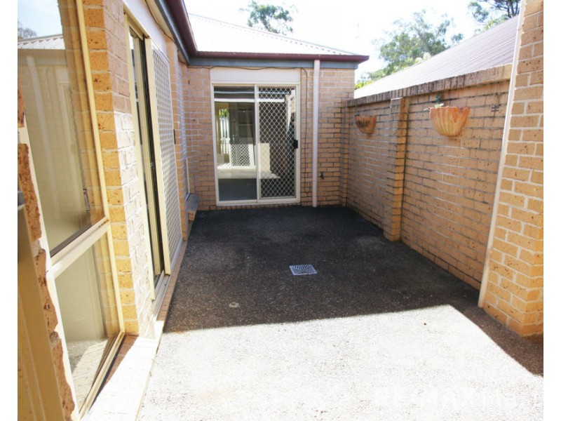 3 Conferta Place, Forest Lake QLD 4078