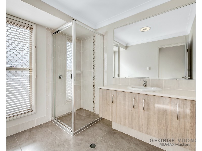 23 Giancarlo Cres, Doolandella QLD 4077