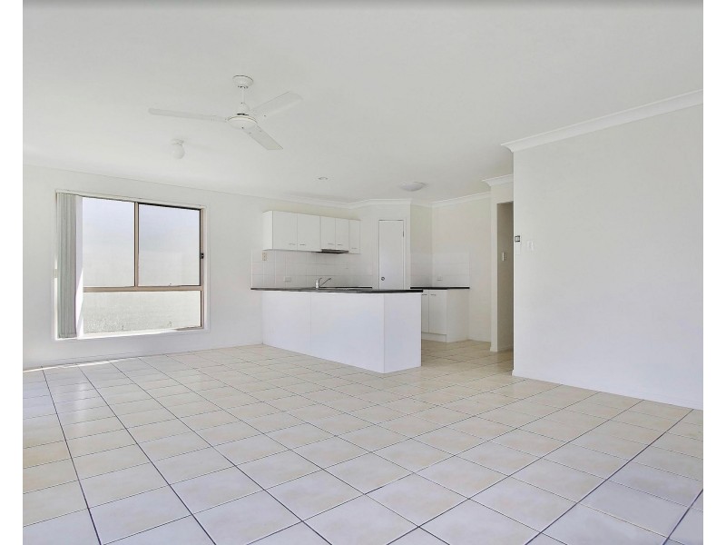 24 Dandenong St, Forest Lake QLD 4078