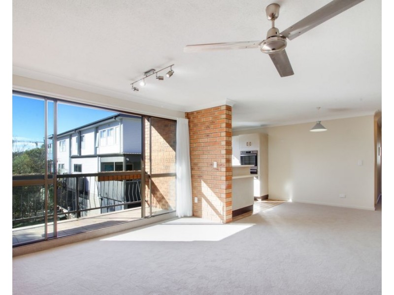 5/237 Sir Fred Schonell Drive, St Lucia QLD 4067