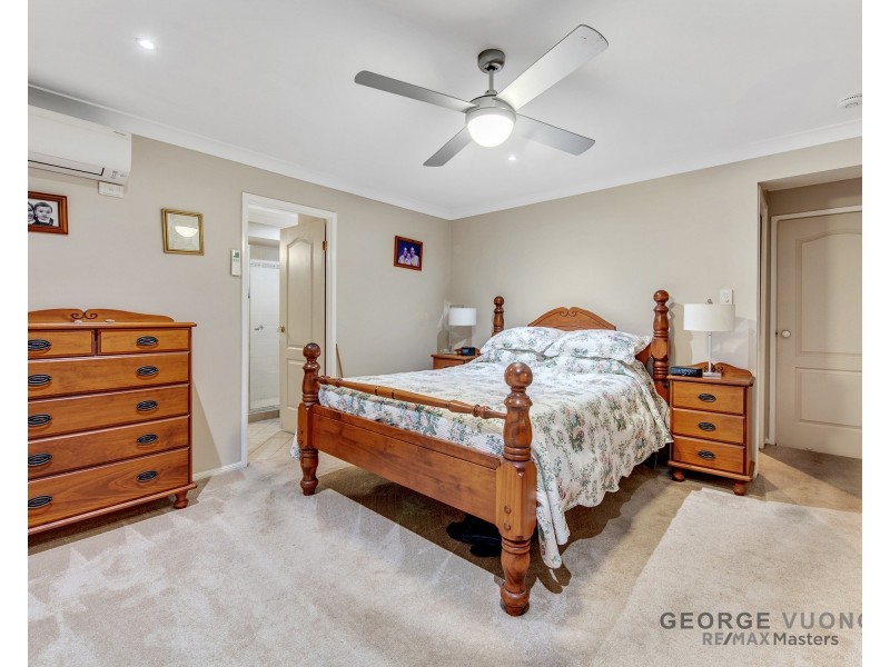 2 Malvern Pl, Forest Lake QLD 4078