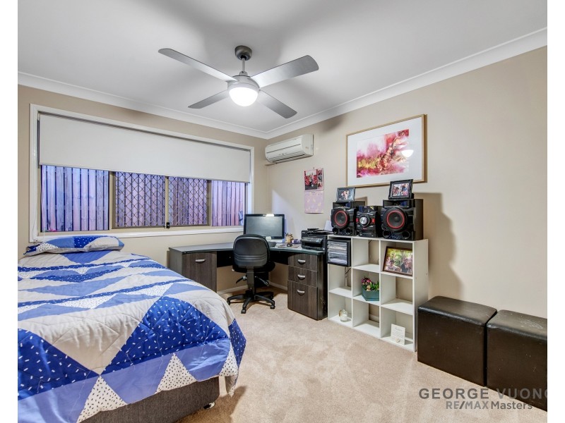 2 Malvern Pl, Forest Lake QLD 4078