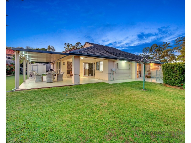 2 Malvern Pl, Forest Lake QLD 4078