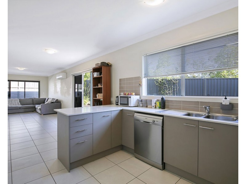 38 SEWELLS CCT, Spring Mountain QLD 4124