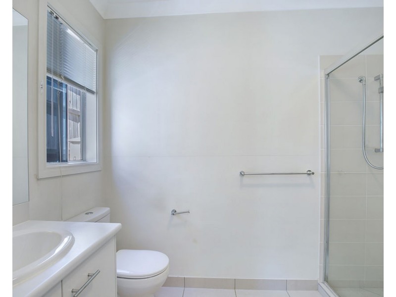 38 SEWELLS CCT, Spring Mountain QLD 4124