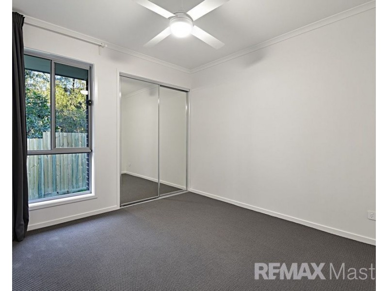 7 Carlos St, Ripley QLD 4306