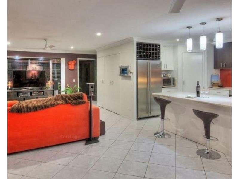 52 Atherton Cct, Forest Lake QLD 4078