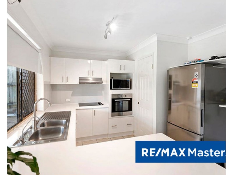 11 Napier Place, Forest Lake QLD 4078