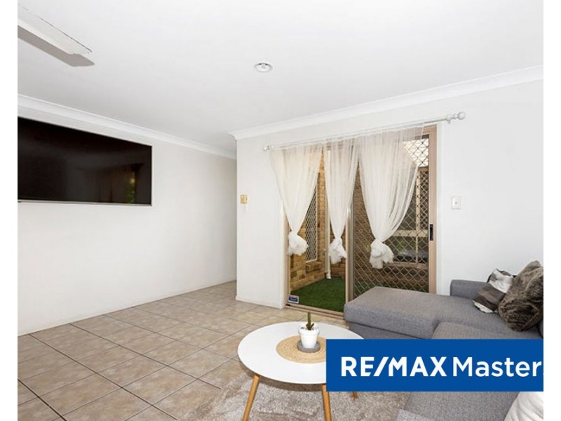 11 Napier Place, Forest Lake QLD 4078