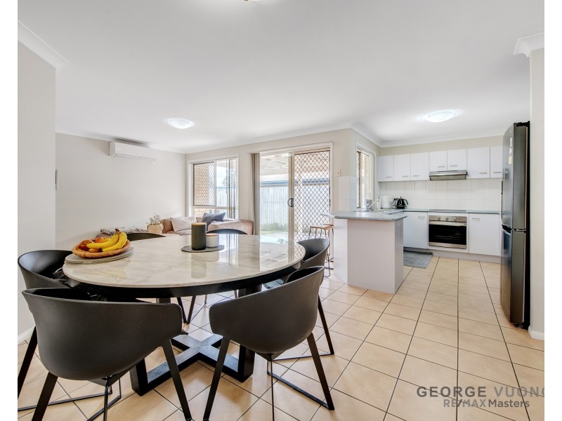 6 Horton Pl, Forest Lake QLD 4078