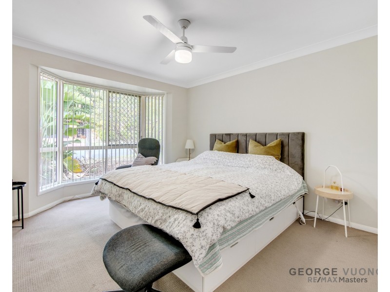 6 Horton Pl, Forest Lake QLD 4078