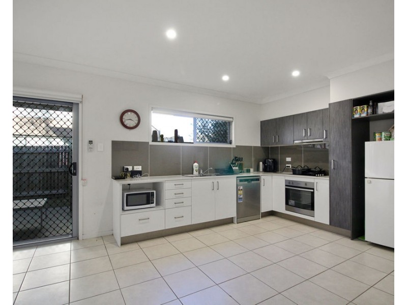 4/38 Pittwin Road South, Capalaba QLD 4157